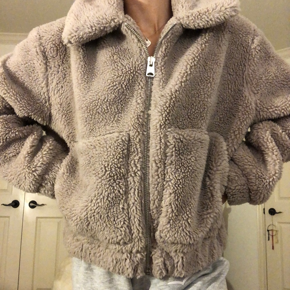 UO teddy coat - Picture 2 of 2